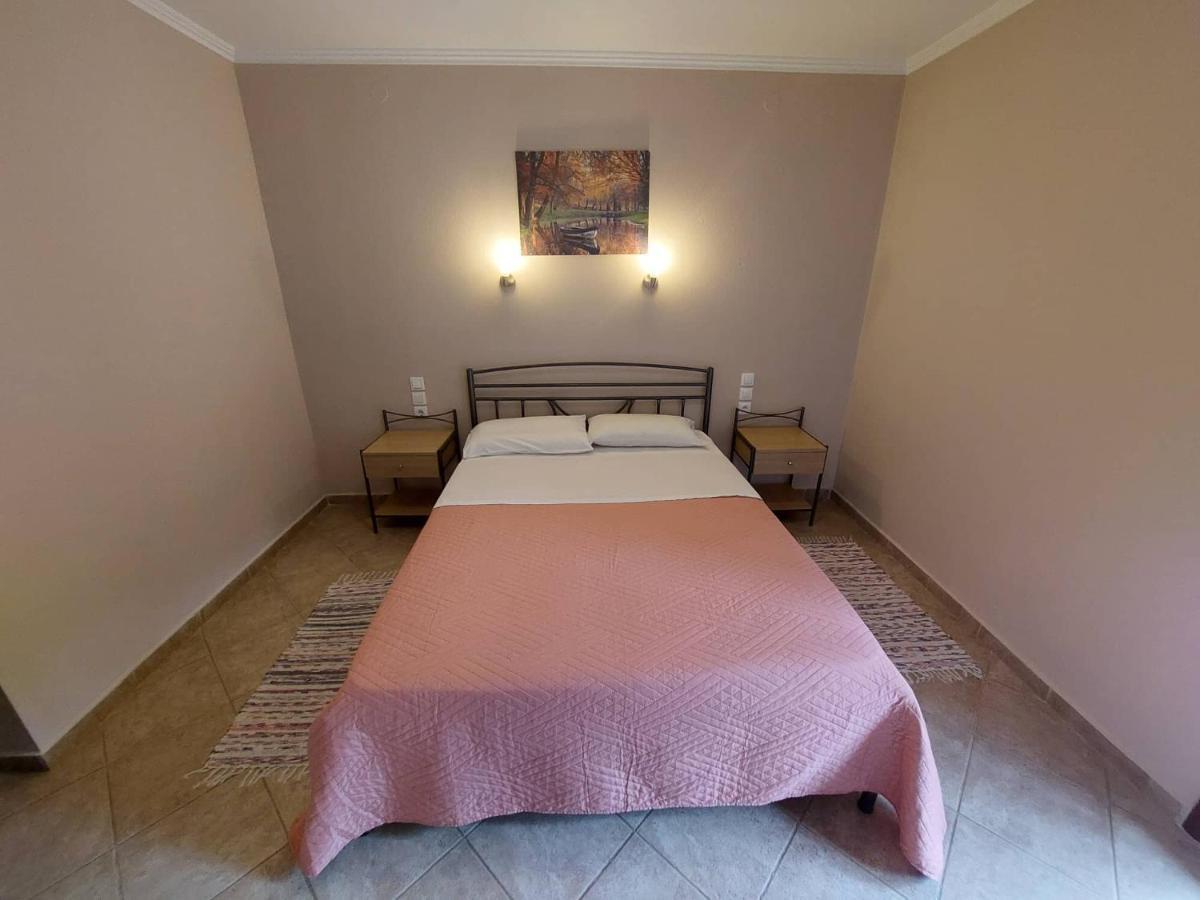 Ziakas Rooms Zakas Bagian luar foto